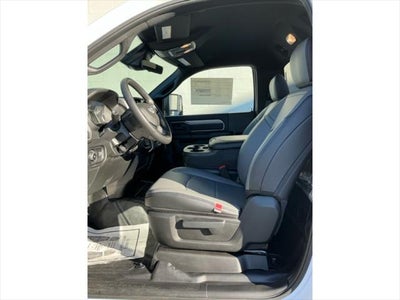 2026 RAM Ram 5500 Chassis Cab RAM 5500 TRADESMAN CHASSIS REGULAR CAB 4X4 60' CA