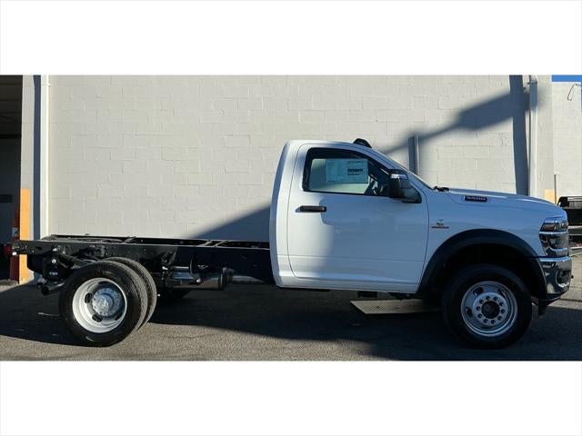 2026 RAM Ram 5500 Chassis Cab RAM 5500 TRADESMAN CHASSIS REGULAR CAB 4X4 60' CA