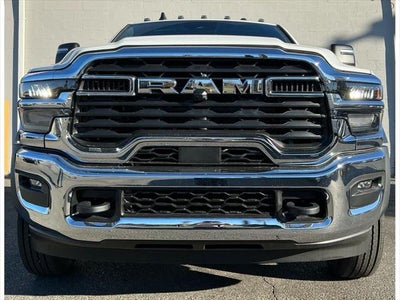 2026 RAM Ram 5500 Chassis Cab RAM 5500 TRADESMAN CHASSIS REGULAR CAB 4X4 60' CA