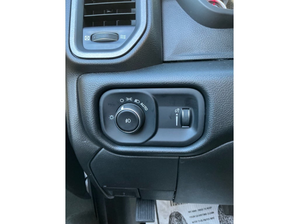 2026 RAM Ram 5500 Chassis Cab RAM 5500 TRADESMAN CHASSIS CREW CAB 4X4 60' CA