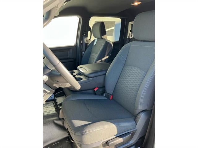 2026 RAM Ram 5500 Chassis Cab RAM 5500 TRADESMAN CHASSIS CREW CAB 4X4 60' CA