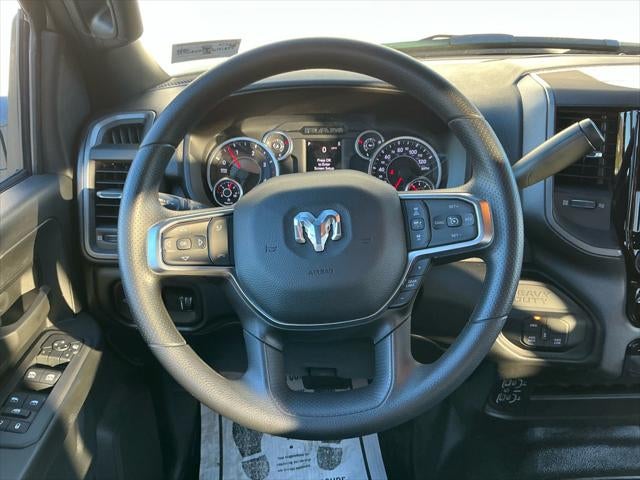 2026 RAM Ram 5500 Chassis Cab RAM 5500 TRADESMAN CHASSIS CREW CAB 4X4 60' CA