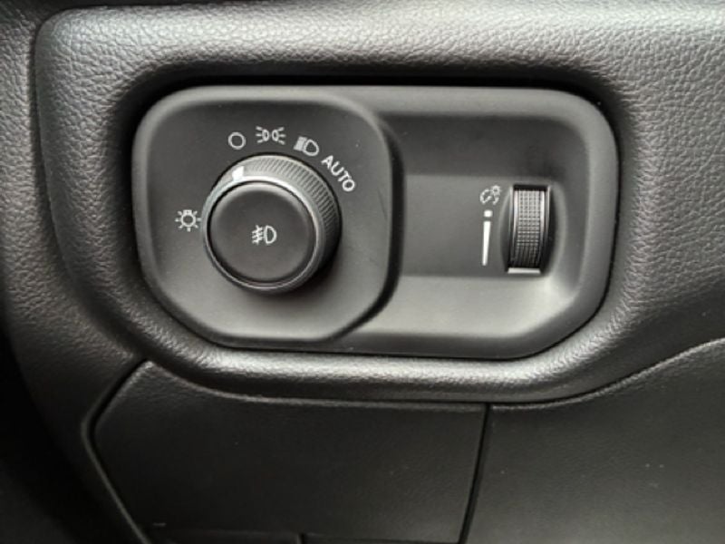 2026 RAM Ram 5500 Chassis Cab RAM 5500 TRADESMAN CHASSIS CREW CAB 4X4 60' CA