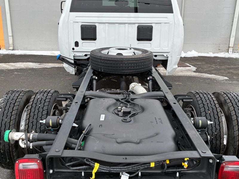 2026 RAM Ram 5500 Chassis Cab RAM 5500 TRADESMAN CHASSIS CREW CAB 4X4 60' CA