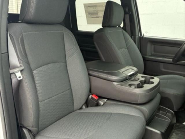 2026 RAM Ram 5500 Chassis Cab RAM 5500 TRADESMAN CHASSIS CREW CAB 4X4 60' CA