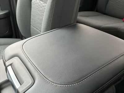 2026 RAM Ram 5500 Chassis Cab RAM 5500 TRADESMAN CHASSIS CREW CAB 4X4 60' CA