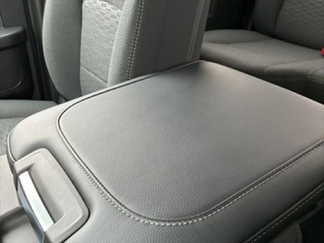 2026 RAM Ram 5500 Chassis Cab RAM 5500 TRADESMAN CHASSIS CREW CAB 4X4 60' CA