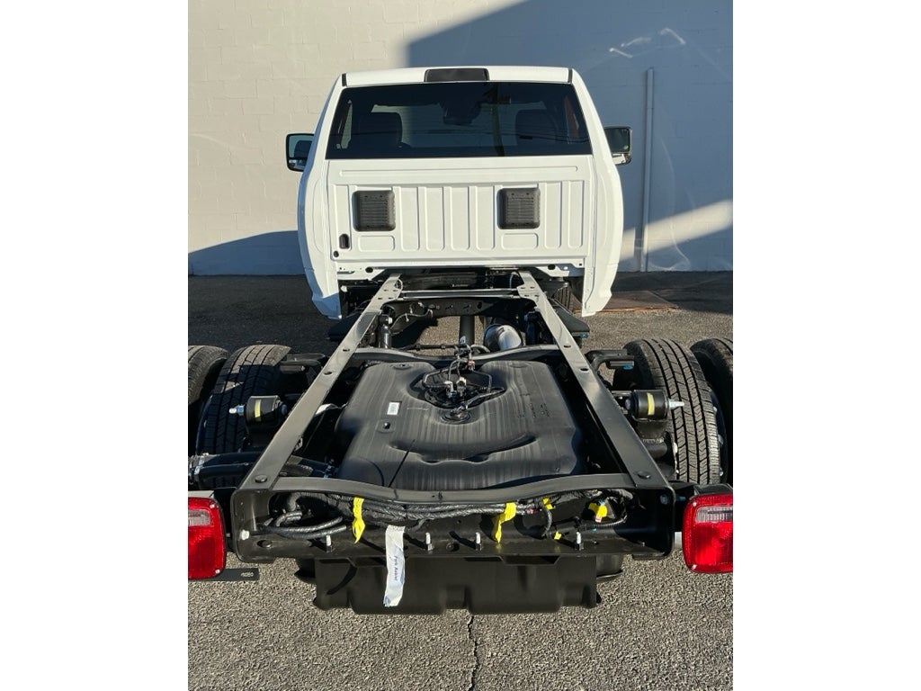 2026 RAM Ram 3500 Chassis Cab RAM 3500 TRADESMAN CHASSIS REGULAR CAB 4X4 60' CA