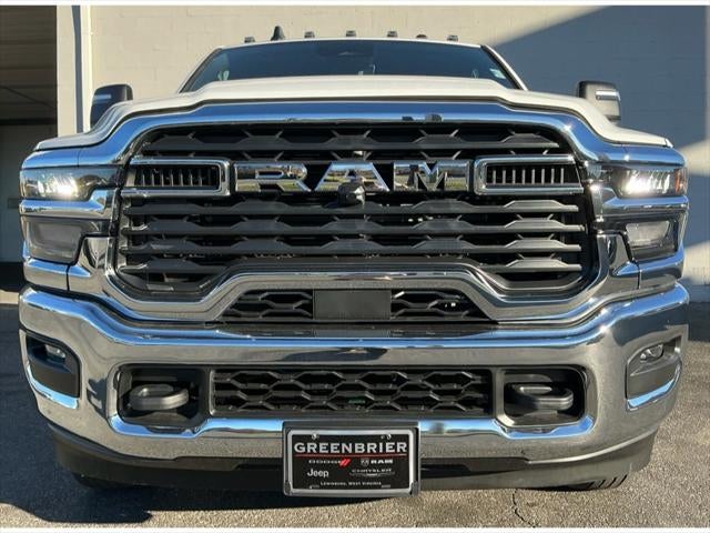 2026 RAM Ram 3500 Chassis Cab RAM 3500 TRADESMAN CHASSIS REGULAR CAB 4X4 60' CA