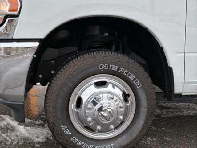 2024 RAM 3500 Chassis Tradesman/SLT/Laramie/Limited