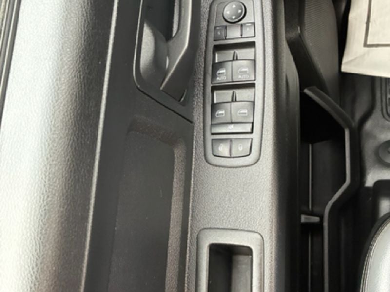 2022 RAM 3500 Chassis Tradesman/SLT/Laramie/Limited