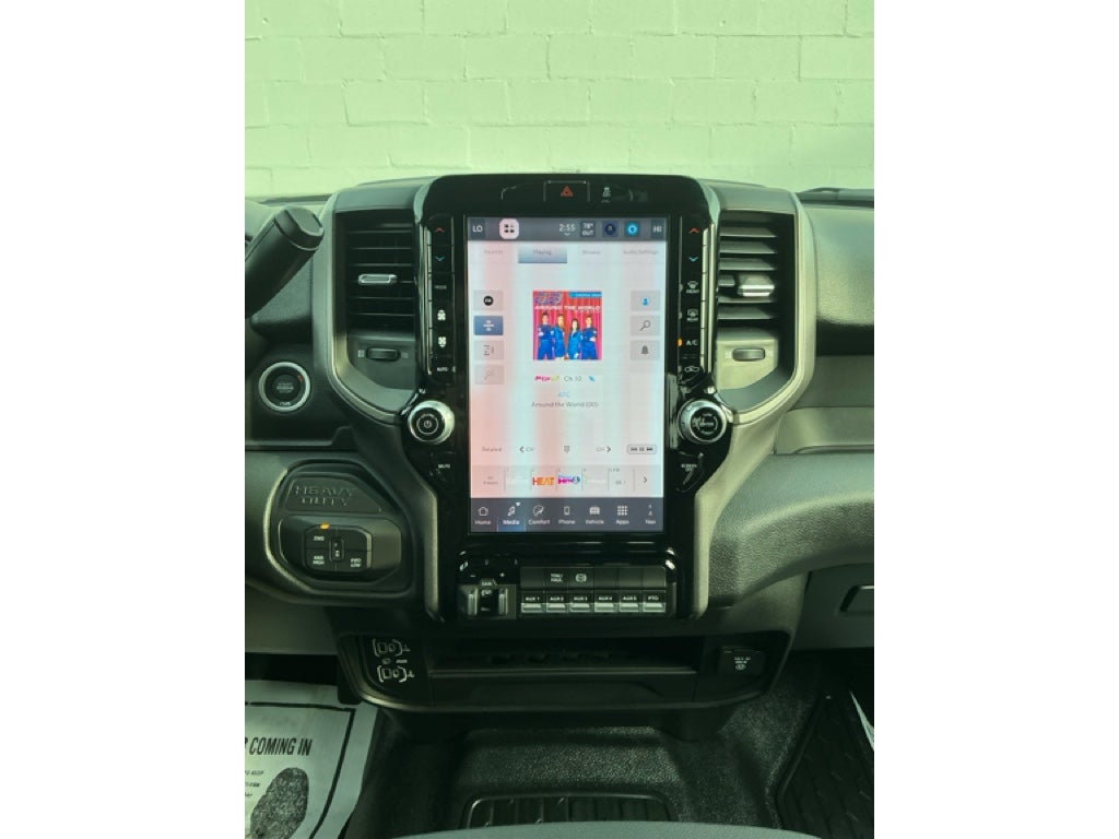 2026 RAM Ram 3500 Chassis Cab RAM 3500 TRADESMAN CREW CAB CHASSIS 4X4 60' CA