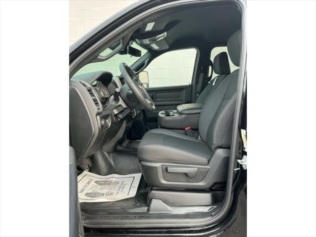 2026 RAM Ram 3500 Chassis Cab RAM 3500 TRADESMAN CREW CAB CHASSIS 4X4 60' CA