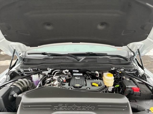 2026 RAM Ram 3500 Chassis Cab RAM 3500 BIG HORN CREW CAB CHASSIS 4X4 60' CA