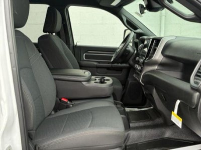 2026 RAM Ram 3500 Chassis Cab RAM 3500 BIG HORN CREW CAB CHASSIS 4X4 60' CA