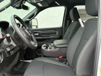 2026 RAM Ram 3500 Chassis Cab RAM 3500 BIG HORN CREW CAB CHASSIS 4X4 60' CA