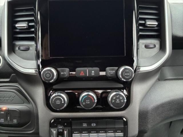 2026 RAM Ram 3500 Chassis Cab RAM 3500 BIG HORN CREW CAB CHASSIS 4X4 60' CA