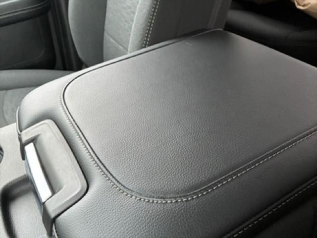 2026 RAM Ram 3500 Chassis Cab RAM 3500 BIG HORN CREW CAB CHASSIS 4X4 60' CA