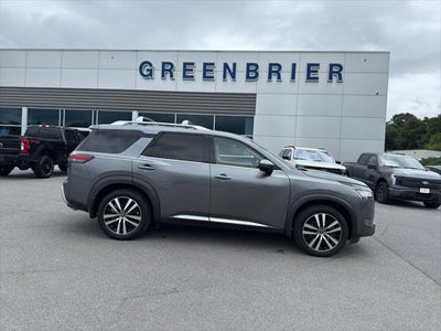2023 Nissan Pathfinder Platinum 4WD