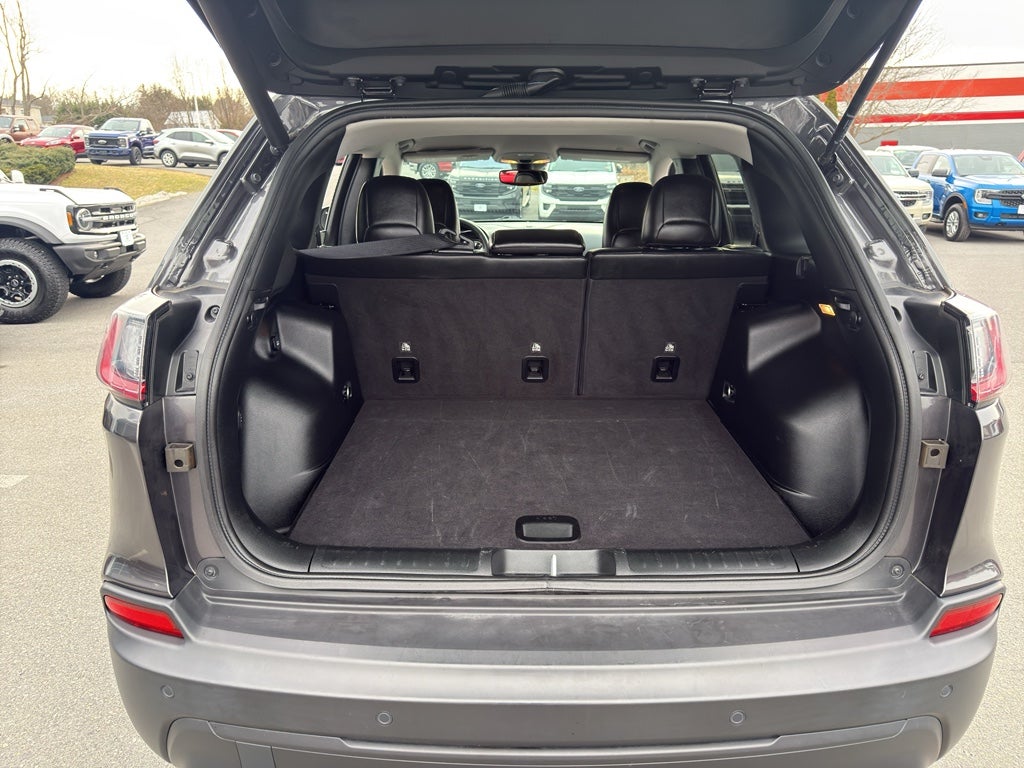 2023 Jeep Cherokee Altitude Lux