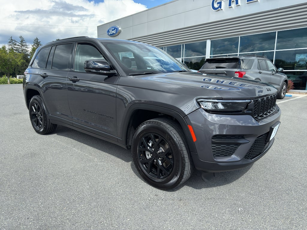 2024 Jeep Grand Cherokee Altitude