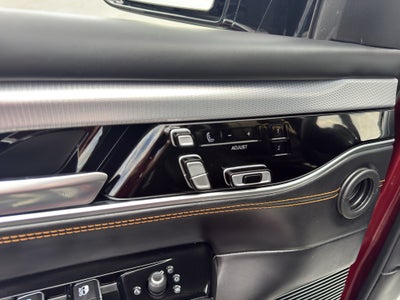 2022 Jeep Grand Wagoneer Series III