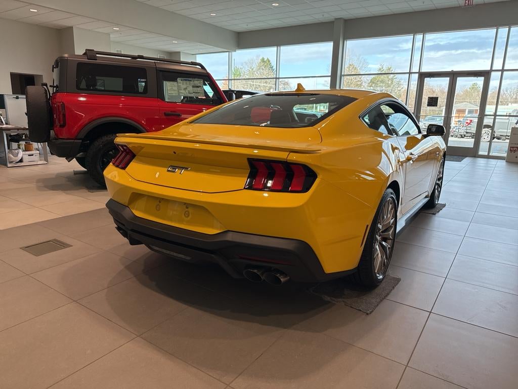 2024 Ford Mustang GT Premium