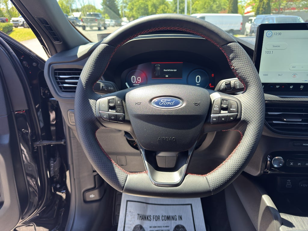 2025 Ford Escape ST-Line Elite