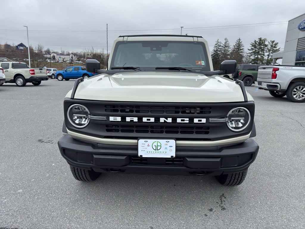 2025 Ford Bronco Base
