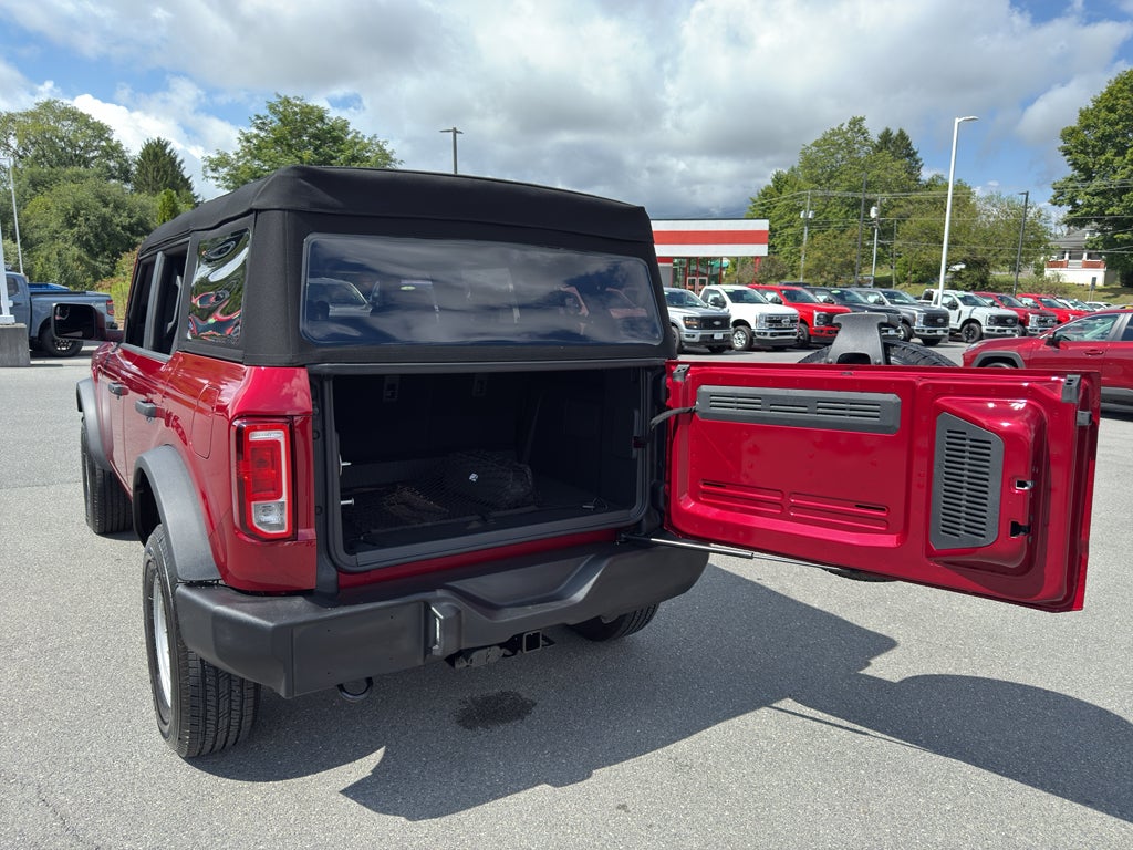 2025 Ford Bronco Base