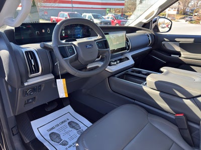 2025 Ford Expedition Active