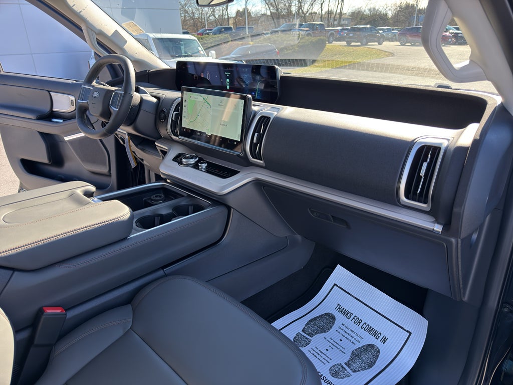 2025 Ford Expedition Active