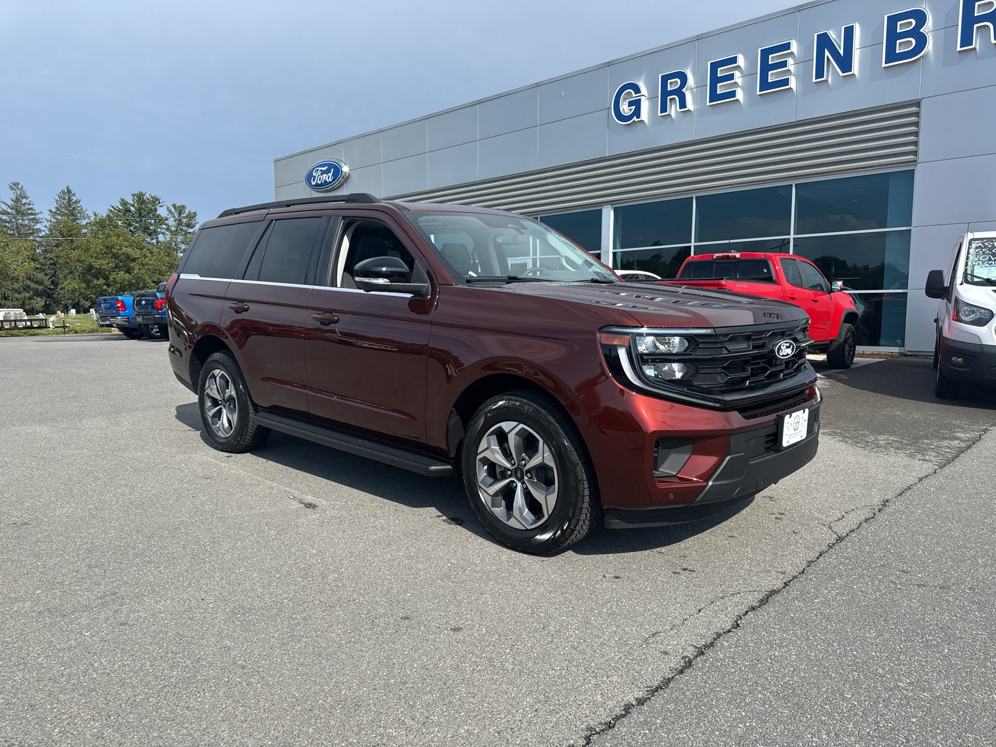 2027 Ford Expedition Active