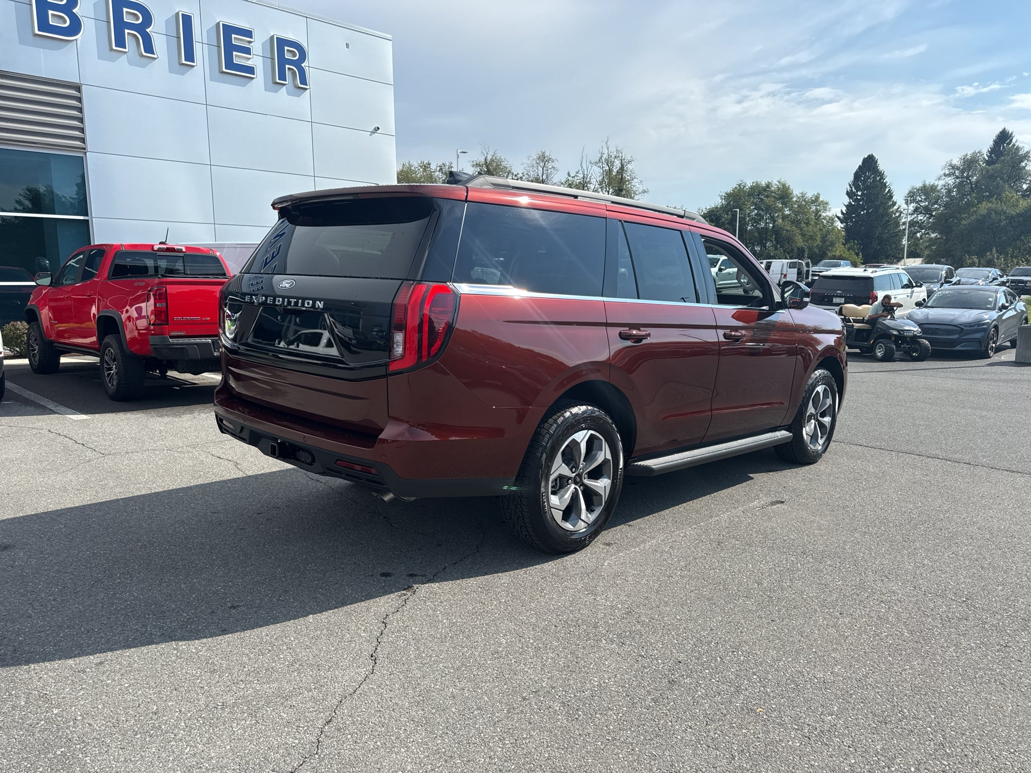 2027 Ford Expedition Active