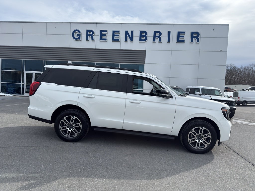 2025 Ford Expedition Active