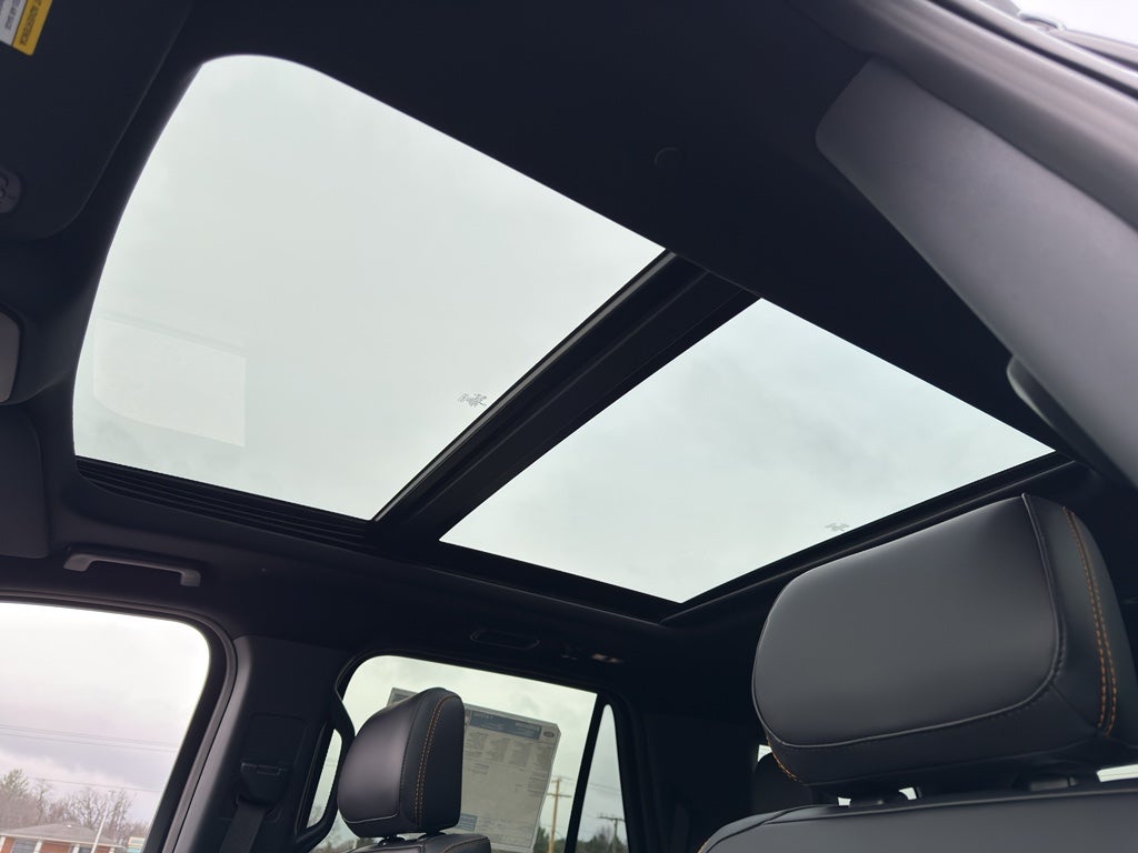 2025 Ford Expedition Tremor