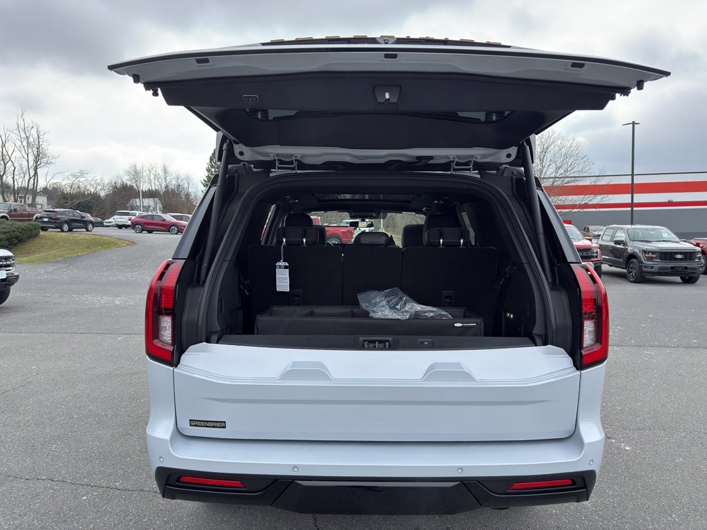 2025 Ford Expedition Tremor