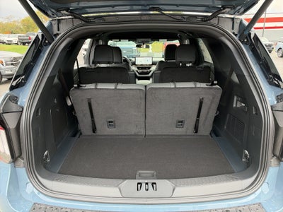 2027 Ford Explorer Active w/200A Pkg