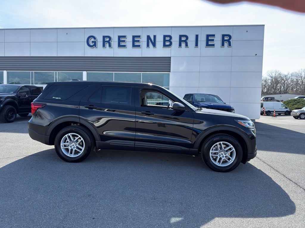 2026 Ford Explorer Active w/100A Pkg