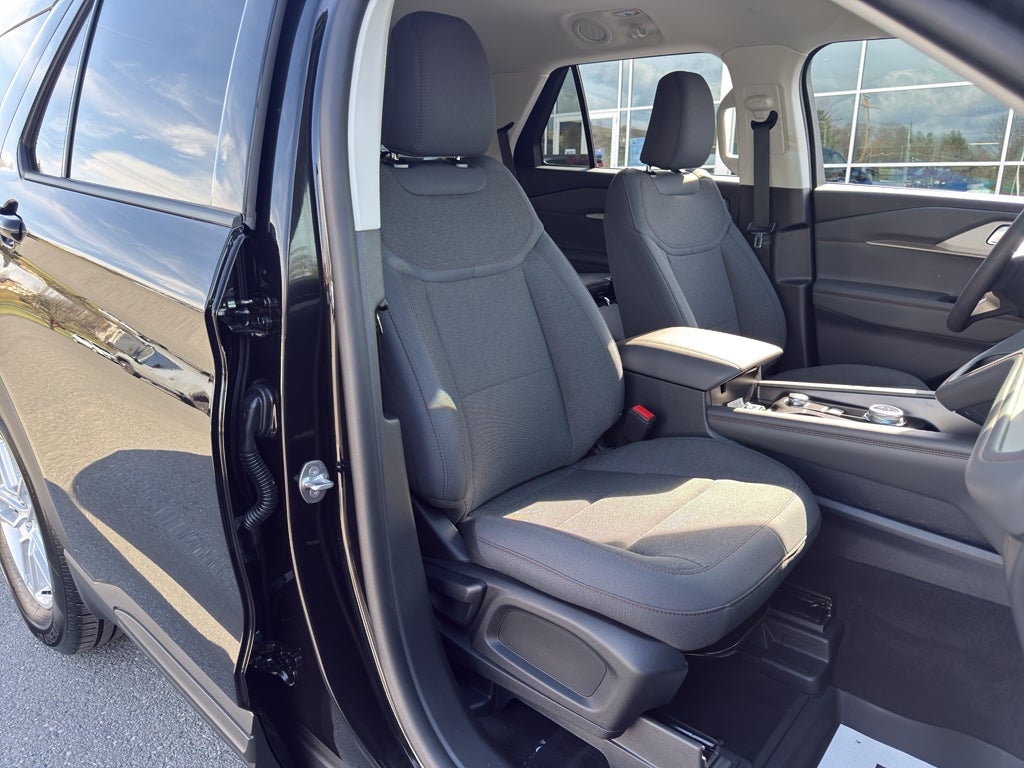 2026 Ford Explorer Active w/100A Pkg