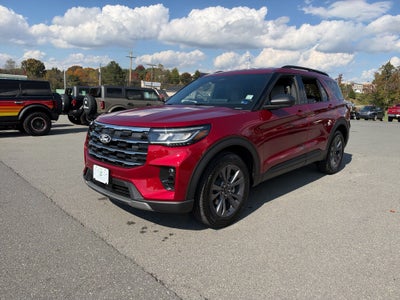 2027 Ford Explorer Active w/200A Pkg