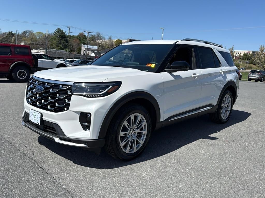 2025 Ford Explorer Platinum