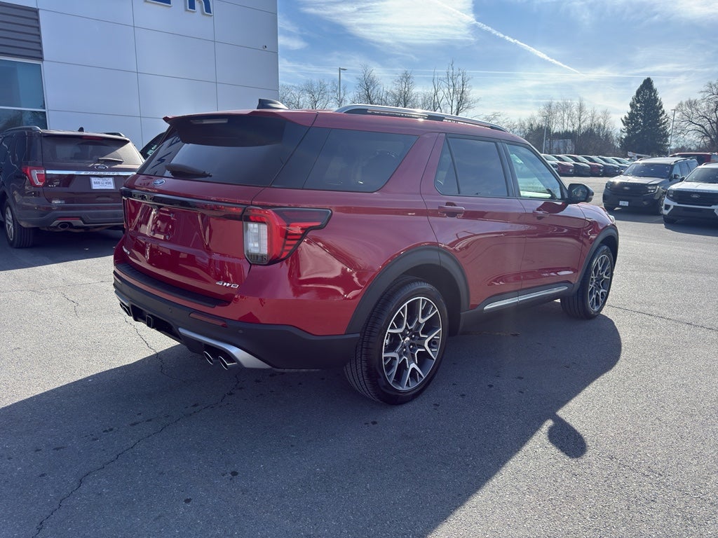 2025 Ford Explorer Platinum