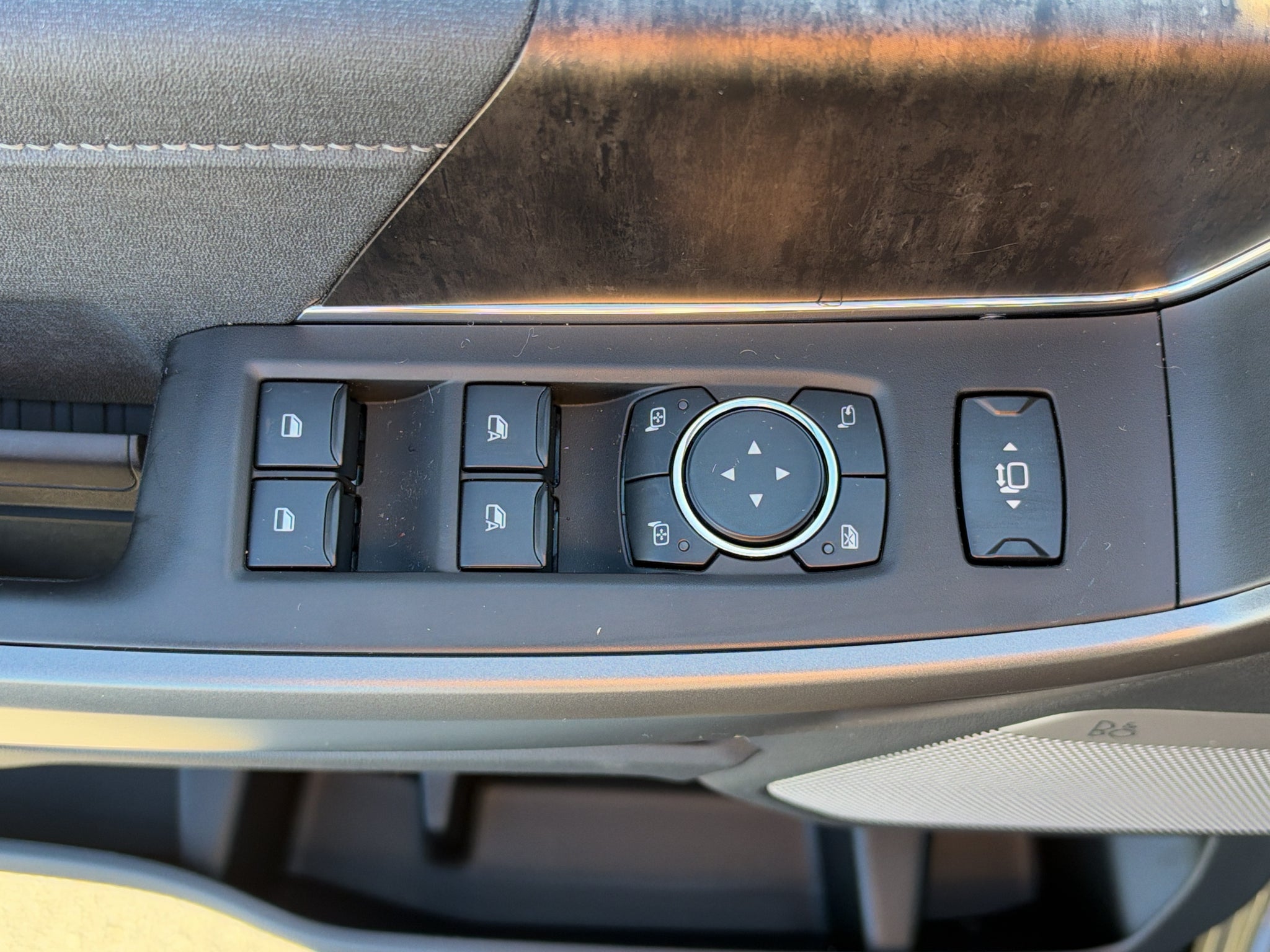 2027 Ford F-250 LARIAT