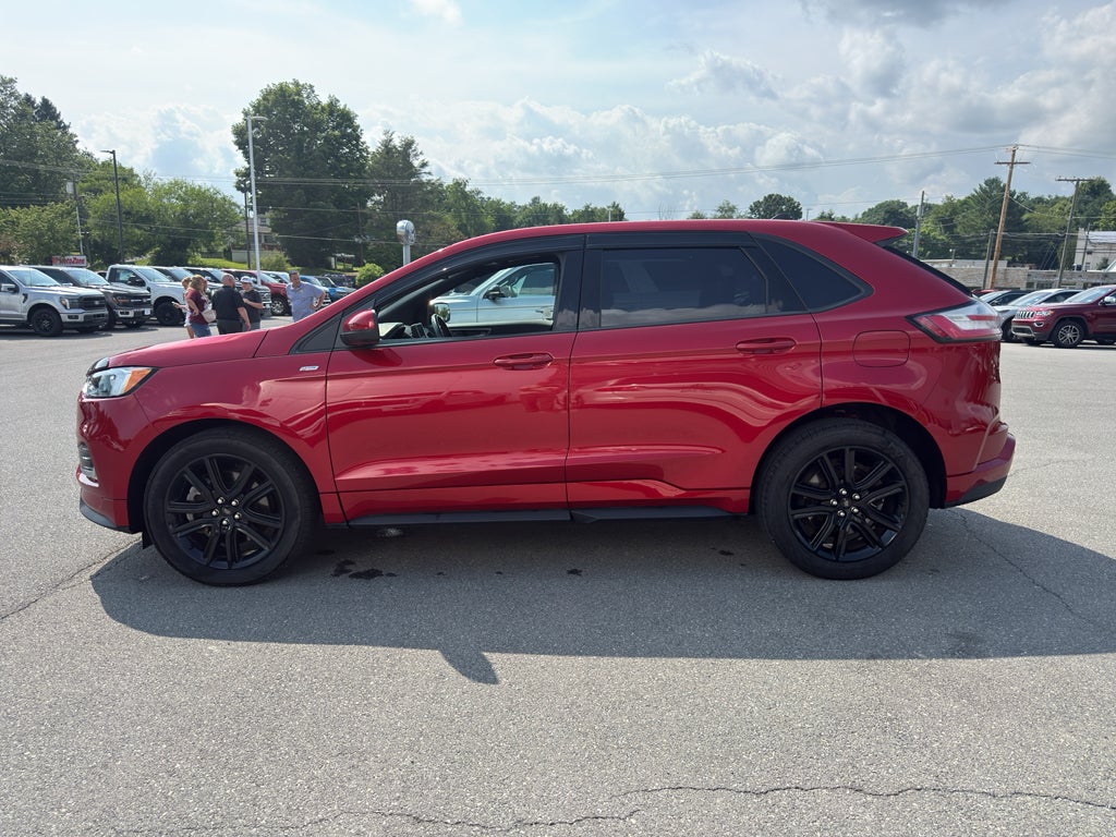 2023 Ford Edge ST-Line
