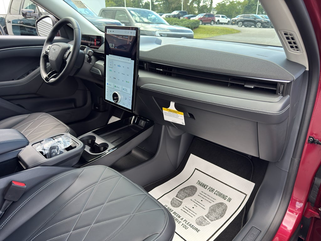 2025 Ford Mustang Mach-E Select