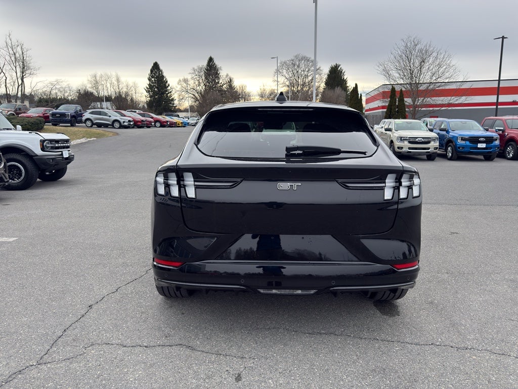 2025 Ford Mustang Mach-E GT