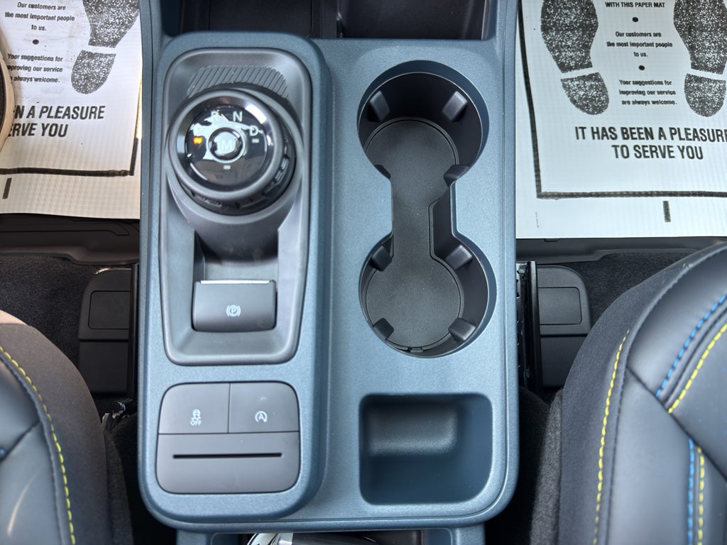 2025 Ford Maverick Lobo Standard