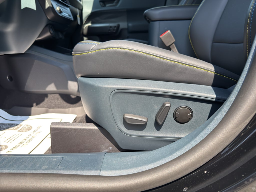 2025 Ford Maverick Lobo Standard