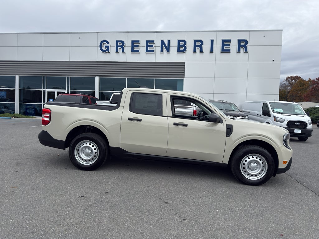 2025 Ford Maverick XL